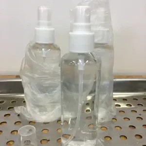 100ml 70% Isopropyl Alcohol Sanitisation Spray with Atomiser spray Head 100ml 70% Isopropyl Alcohol Sanitisation Spray with Atomiser spray Head